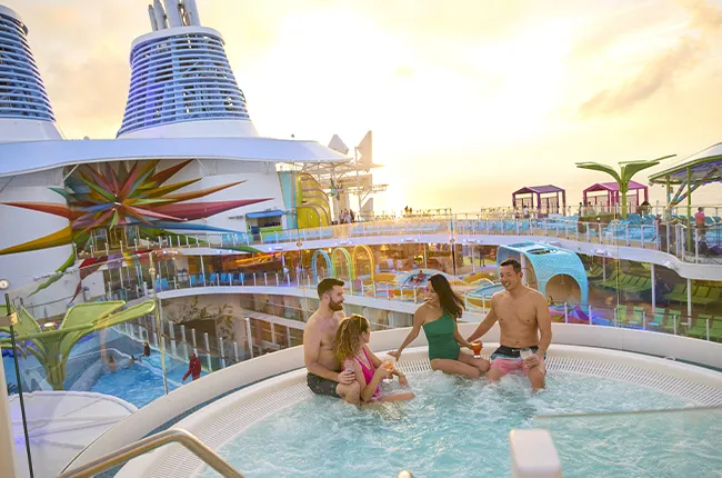 icon-of-the-seas-familia